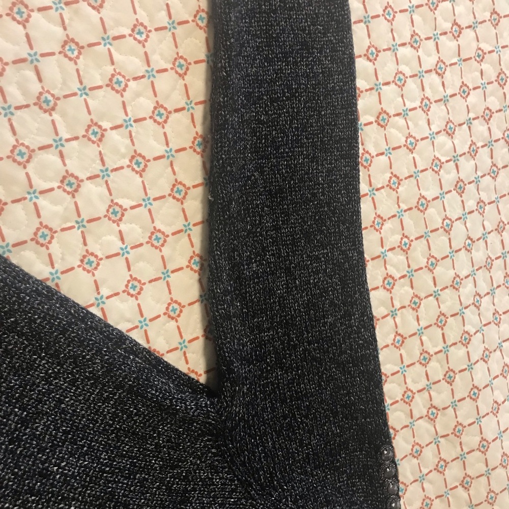 Sweater - Picture 3 of 4